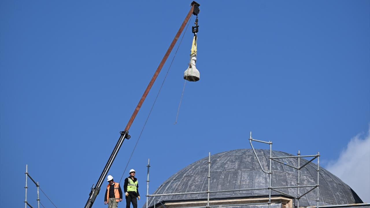 Kurşun yenileme ve taş onarım işleri bitti