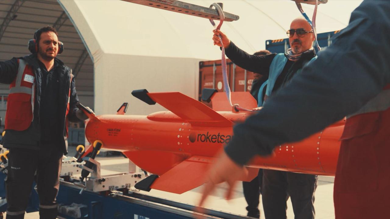 AKINCI C gökyüzünde