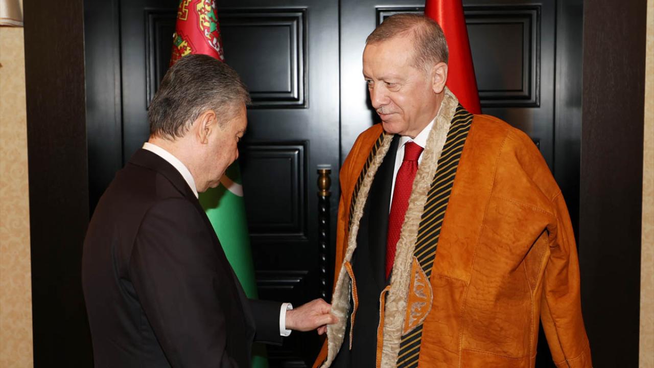 Erdoğan, Gurbankulu Berdimuhamedov ile görüştü