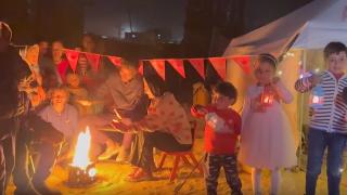 Gazze'de çadırda yaşayan Filistinlilerin ramazan süslemeleri