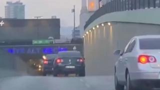 Tartıştığı sürücünün aracına defalarca çarptı