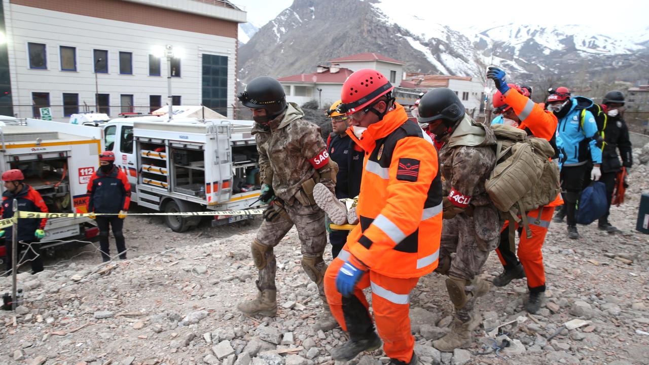 Bu bilgileri pratiğe dökmek için küm kurumların katımıyla geniş çaplı bir koordinasyonun sağlandığını belirten Çelik, şunları kaydetti: