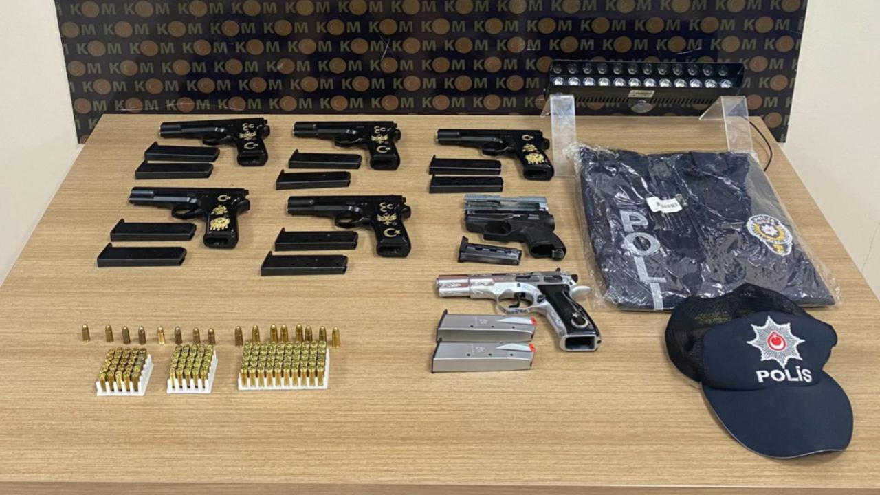 Ordu'da ruhsatsız tabanca ve polis ekipmanlarıyla yakalanan 2 kişi tutuklandı