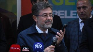 Cumhurbaşkanı Erdoğan seçim irtibat bürosu açılışına telefonla bağlandı