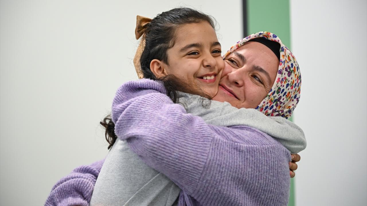 "Artık, bizler gibi daha rahat duyacaklar"