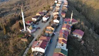 2 dakika arayla oruç açan mahalle sakinleri artık ortak iftar yapıyor