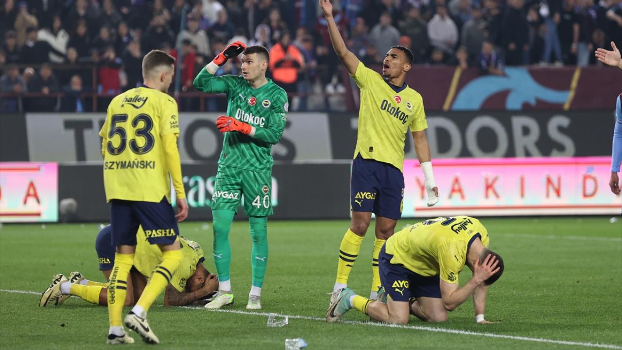 Oyun zaman zaman durdu