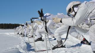Komandoların zorlu kış koşullarında muharebe eğitimi