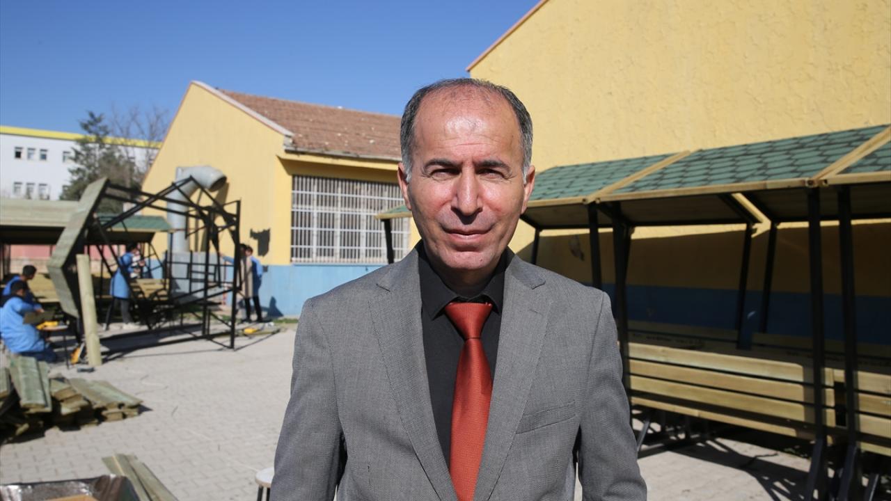 "Okulumuzda nitelikli ustalar yetiştirilmekte"
