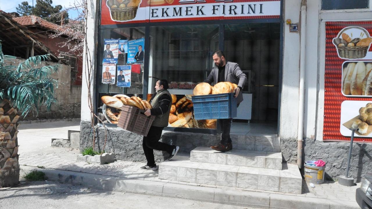 Gurbetçilerin desteğiyle imam evi, köy odası ve çeşme de yapıldı