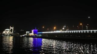 Galata Köprüsü’nün gece balıkçıları