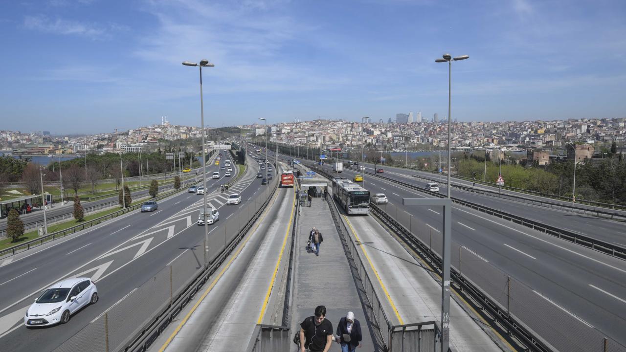 İstanbul'da seçim nedeniyle yollar boş kaldı