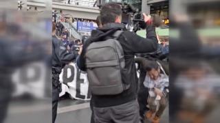 Alman polisinden Filistin destekçilerine sert müdahale