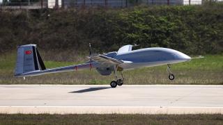 Bayraktar TB3 SİHA 27 saat kesintisiz uçtu