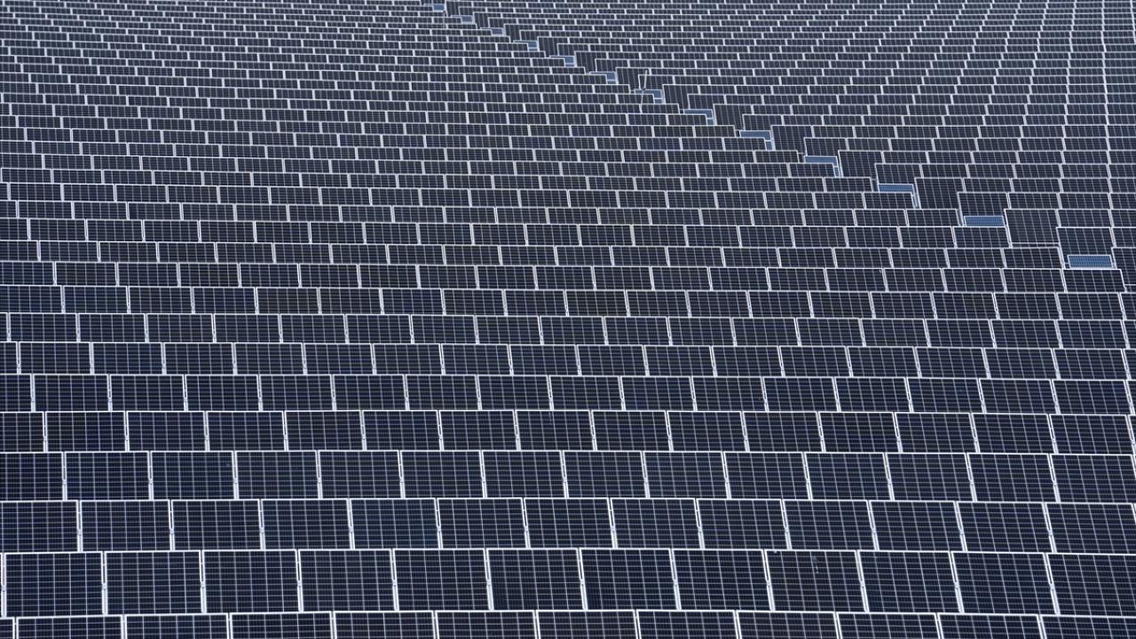 Güneş santrali Türkiye`nin tamamını temsil ediyor