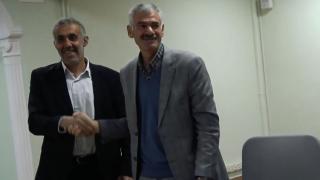 Oyların eşit çıktığı sandıkta muhtar kura ile belirlendi