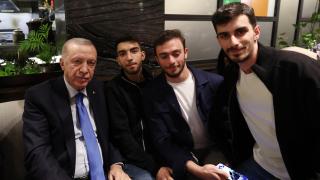 Cumhurbaşkanı Erdoğan vatandaşlarla sohbet etti