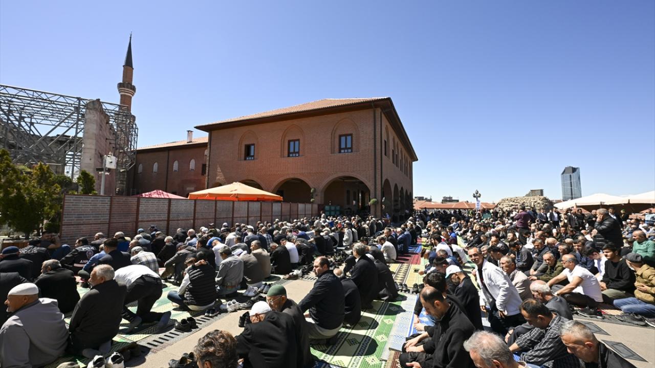 Ankara-Hacı Bayram Veli Camii