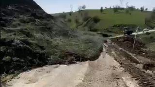 Muş'ta heyelan anı kameraya yansıdı