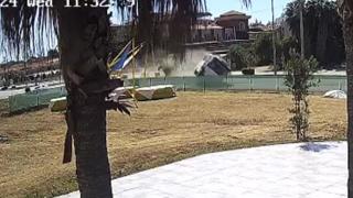 Antalya'da servis ve otomobil çarpıştı: 29 yaralı