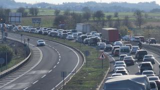 70 kilometrelik araç kuyruğu