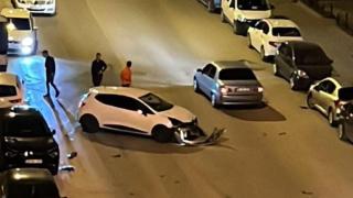 Kayseri’de 3 aracın karıştığı kaza kamerada