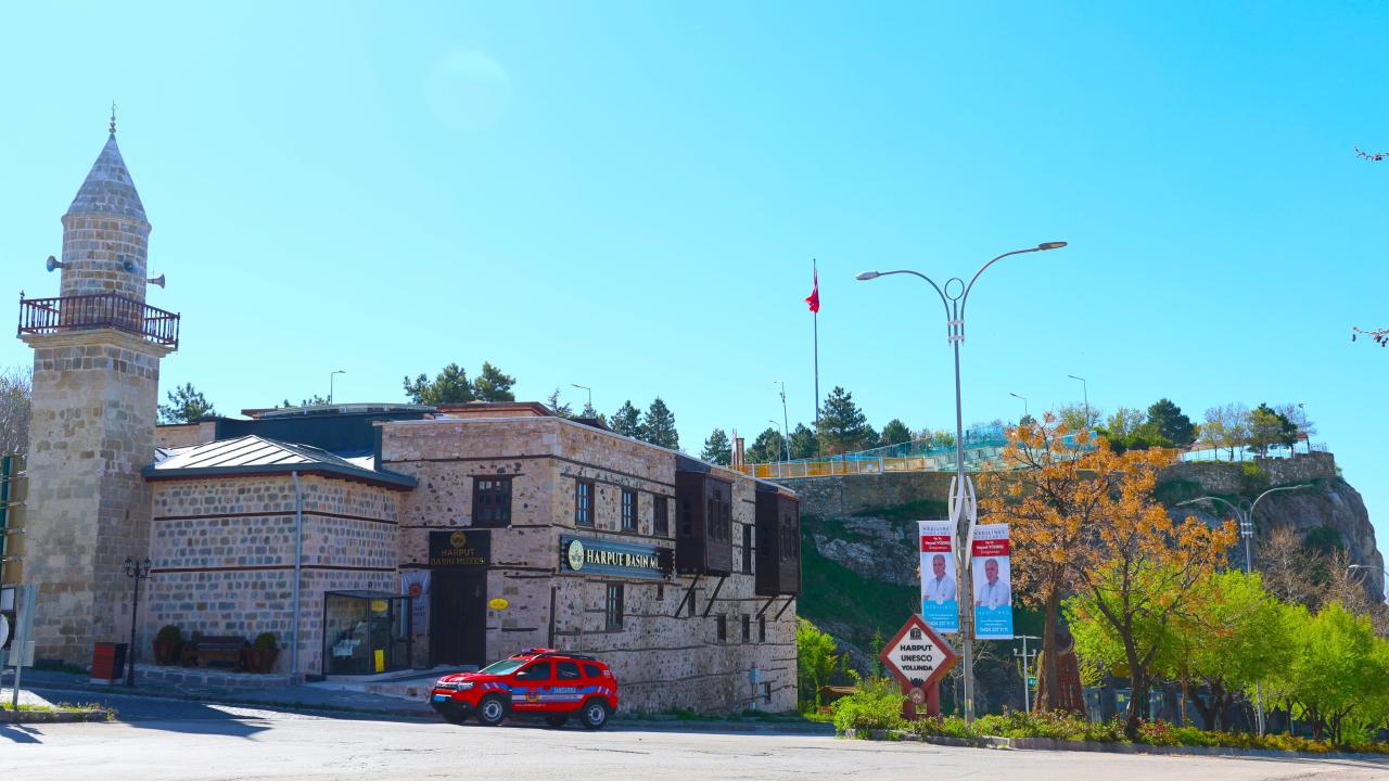 ``Harput, bütün medeniyet bir tarihin, Anadolu kültürünün burada harmanlandığı Türkiye’nin eşsiz beldelerden bir tanesidir” 