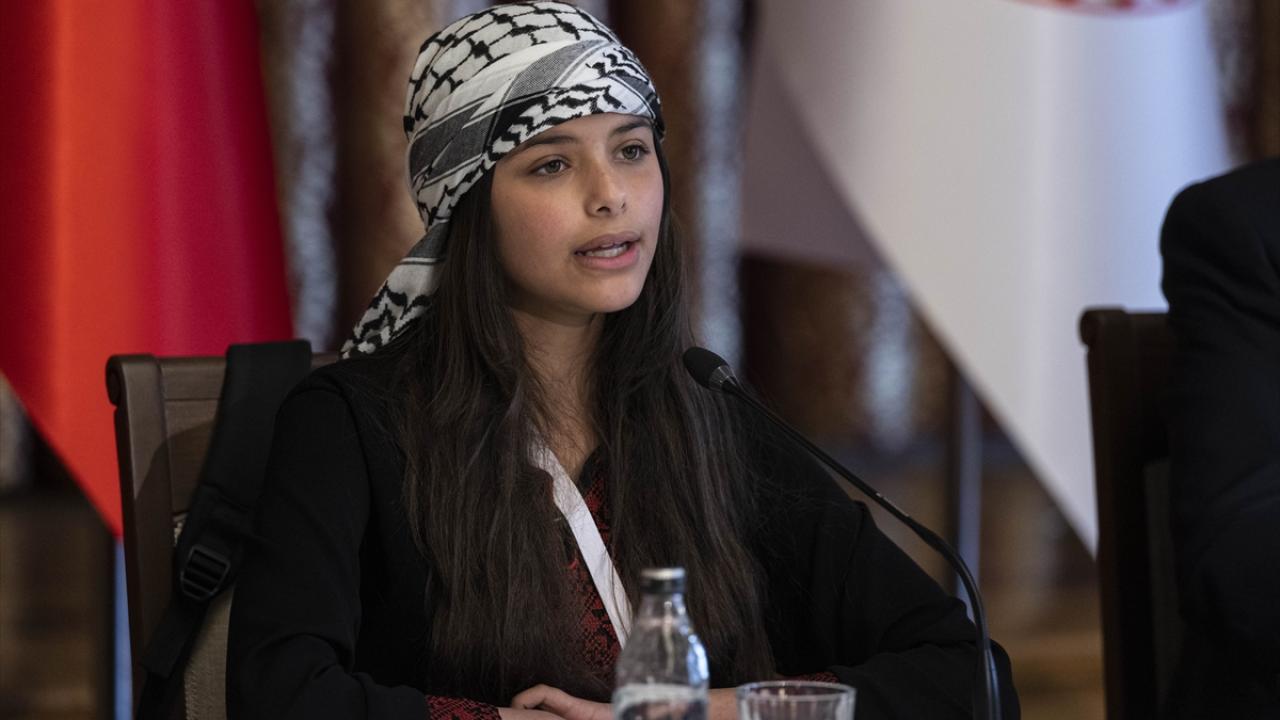 "Filistin`de hayattan koparılan her çocukla birlikte insanlık da ölüyor"