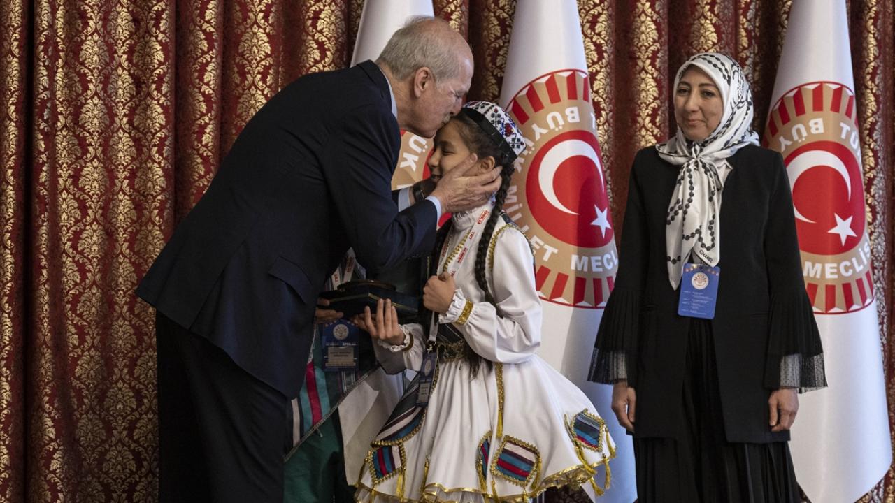 "Filistinli çocukların acısı bitmek bilmiyor"