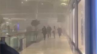 İstanbul'da AVM otoparkında yangın