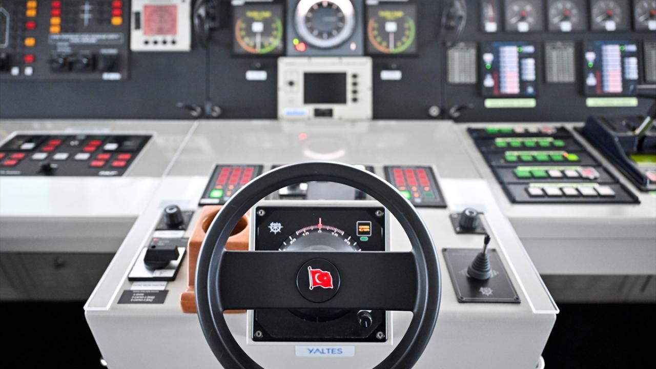 Atatürk`ün yatı Savarona`nın onarım çalışması