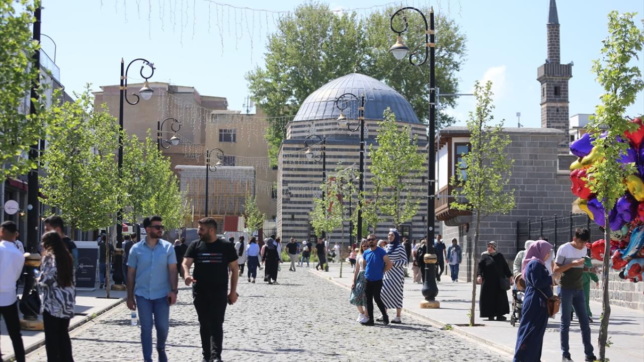 "Turizm patlaması var ama turizm polisi yok"