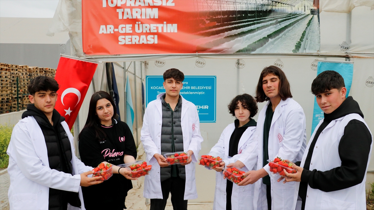 "Uygulamalı eğitimlerle tecrübe kazanıyoruz"