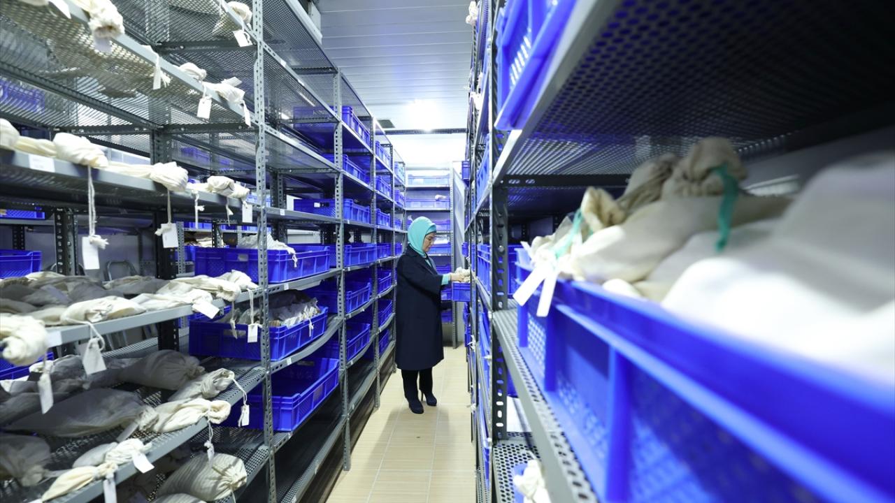 Ata tohumlarının geleceğe aktarılmasını sağlıyor