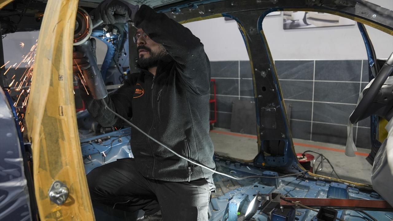 "Kapı içlerinde aramid paneller bulunuyor"