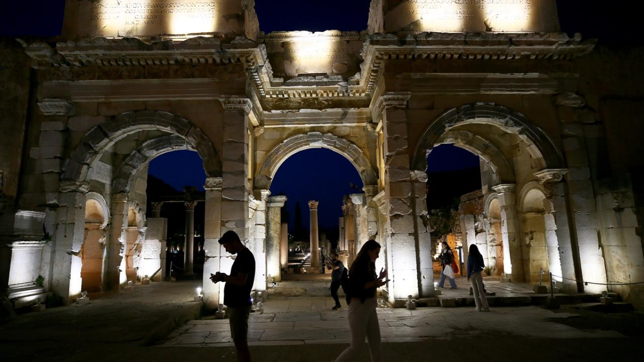 Ziyaretçi sayısı geçen yılın aynı dönemine göre yüzde 25 arttı