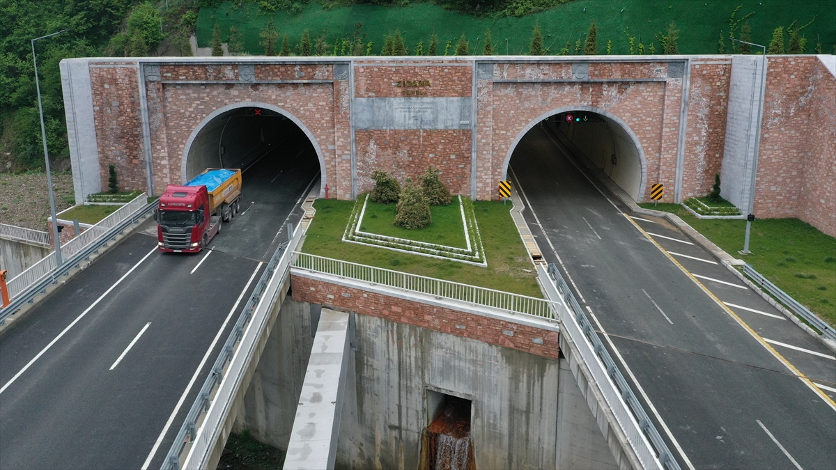 "Proje, Türk mühendisleri ve işçileri tarafından inşa edilmiştir"