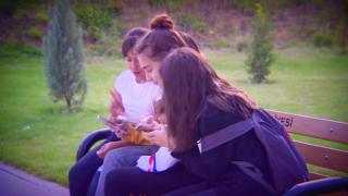 Yapay kelimeler dilimizi tahrip ediyor