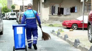 Sokakların gizli kahramanları: Temizlik işçileri