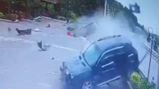 Yalova'da 1 kişinin öldüğü, 7 kişinin yaralandığı kaza güvenlik kamerasında