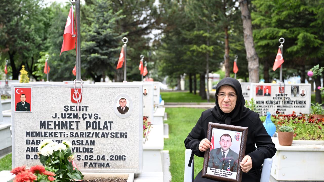 "Anneler Günü`nde biz çocuklarımızın ayağına geliyoruz"