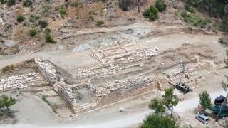 Phaselis'te kazı ve restorasyon çalışmaları devam ediyor
