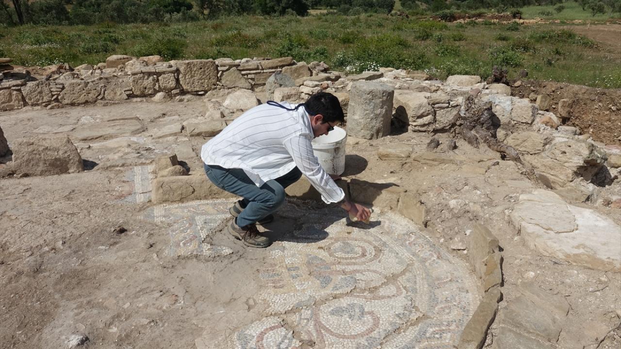 Erken Osmanlı dönemine ait yapılar da var