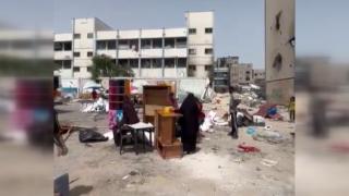 İsrail bombardımanından kaçan Filistinliler ağır hasarlı BM okuluna sığınıyor