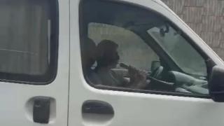 İstanbul'da sürücü direksiyon başında zurna çaldı