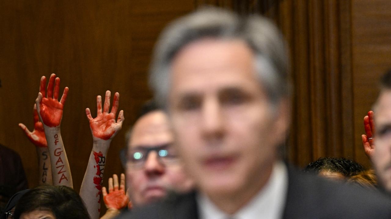 Blinken'a Senato'da 'Gazze kasabı' protestosu