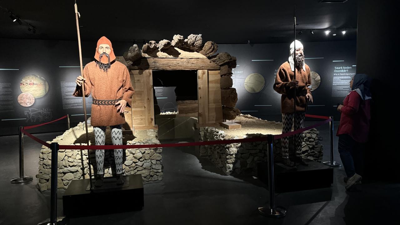 "Bu mezar odasında biraz şanslıyız, günümüze kadar gelebilmiş"