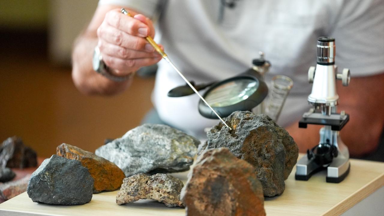 Gök taşı nasıl anlaşılır?