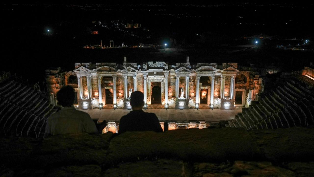 "İnşallah 3 milyonun üzerinde misafiri ağırlayarak sezonu kapatacağız"