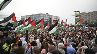 İsrail'in Refah'ı vurması protesto edildi